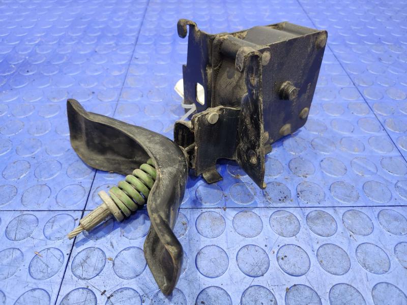 2004-2014 Ford F-150 Spare Tire Hanger Hoist Assembly Genuine OEM 9L3Z1A131A