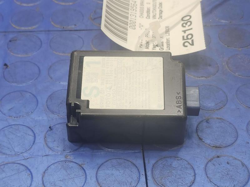 2014 Toyota Prius Chassis Brain Box