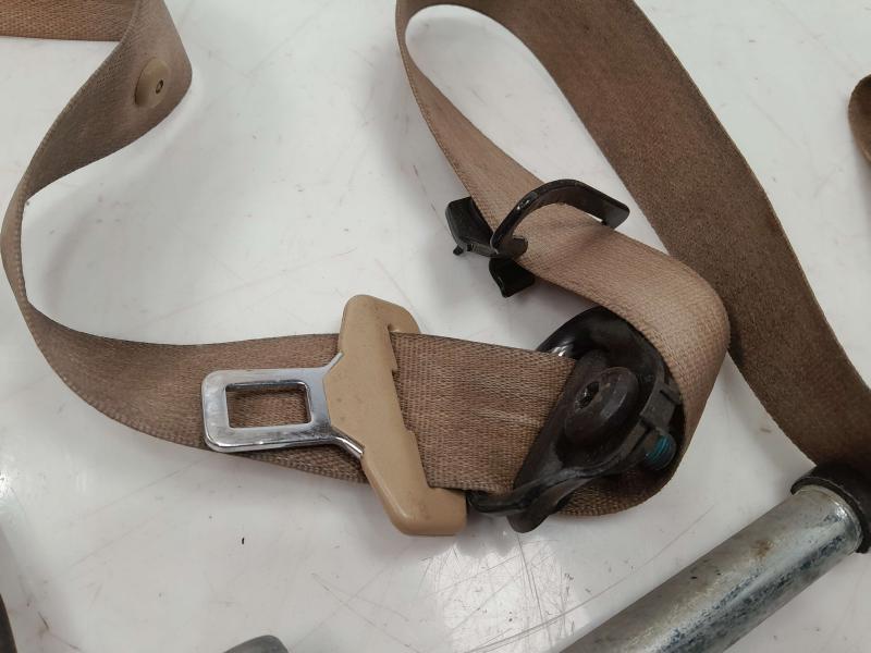 2010 Buick Enclave Front Seat Belt