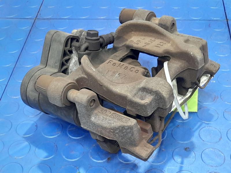 2013 Ford Fusion Caliper