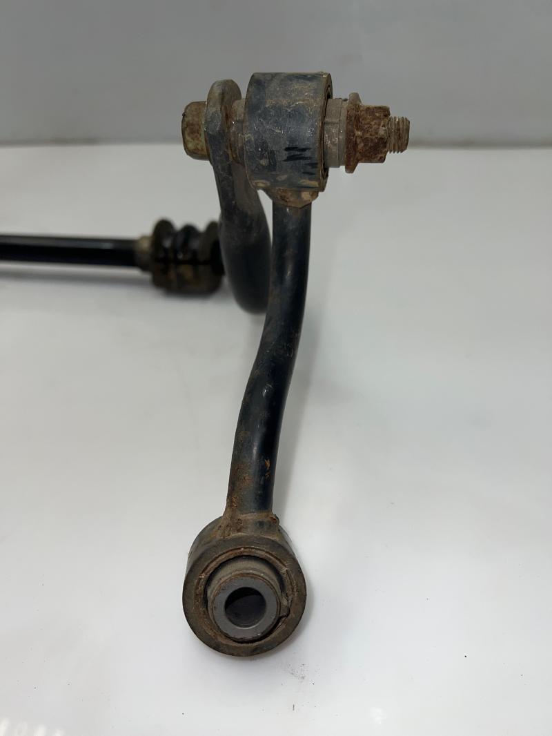 2011 - 2017 Nissan Juke Rear Stabilizer Bar Swaybar OEM 562301KD0A