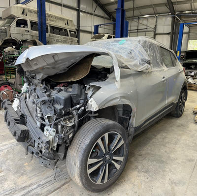 2020 Nissan Kicks Center Pillar