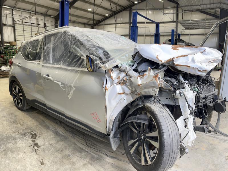 2020 Nissan Kicks Center Pillar