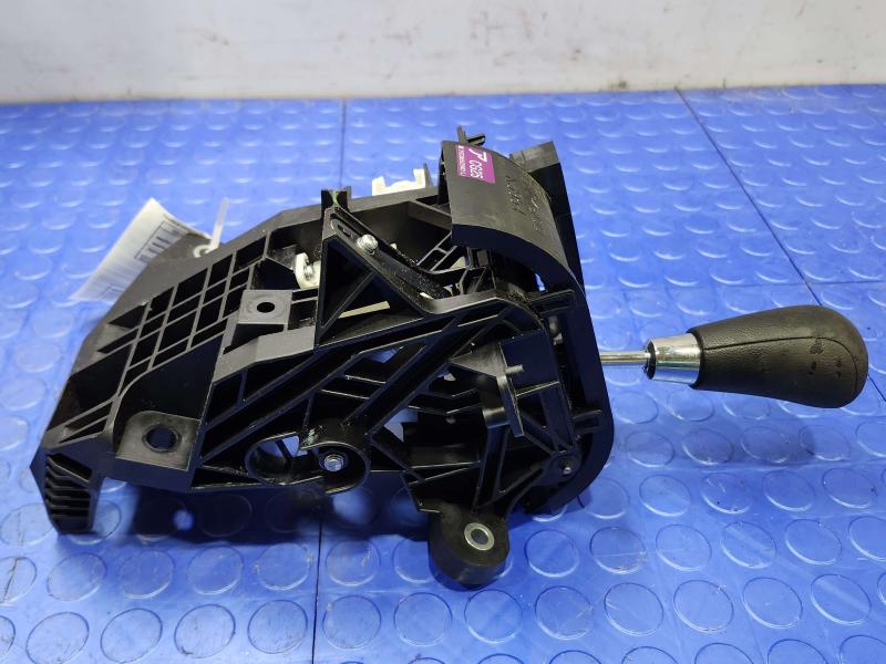 2012 Mazda Mazda5 Floor Shifter