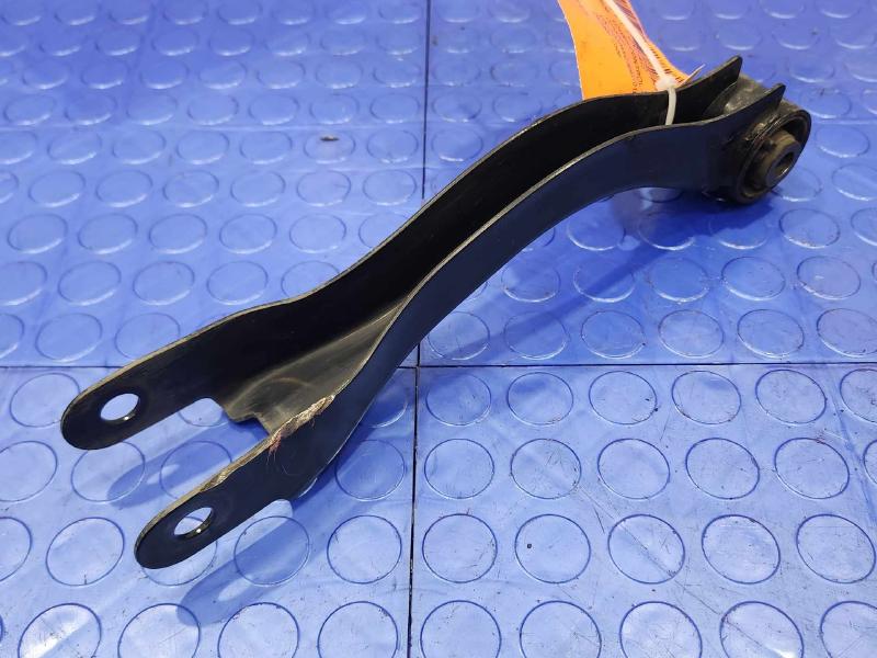 2014 Subaru Crosstrek Lower Control Arm Rr