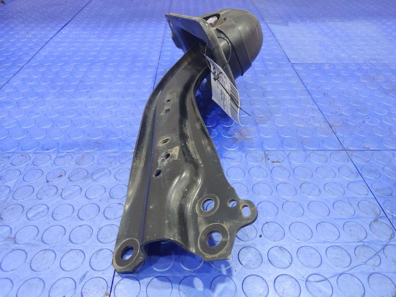 2017 Toyota Prius Lower Control Arm Rr