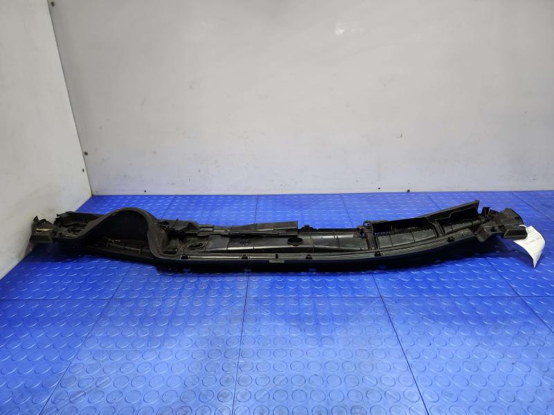 2013 Toyota Prius Cowl