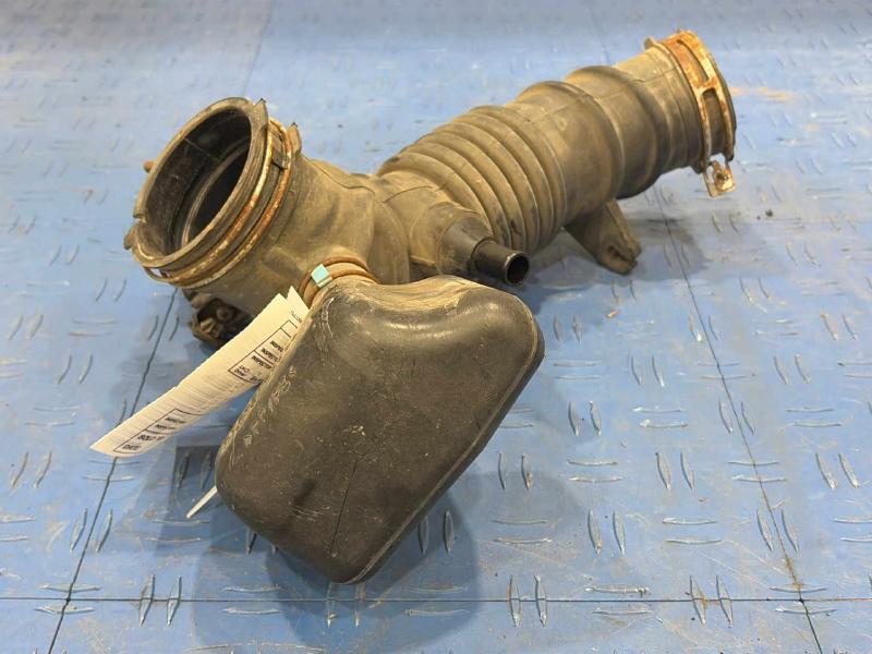 2007 Toyota RAV4 Air Intake Tube/Resonator