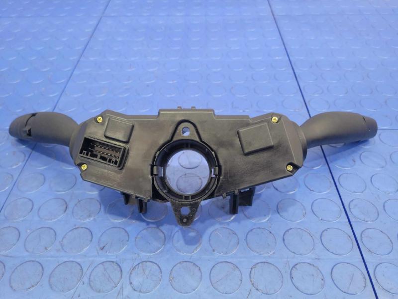 2016 Kia Sedona Combination Switch