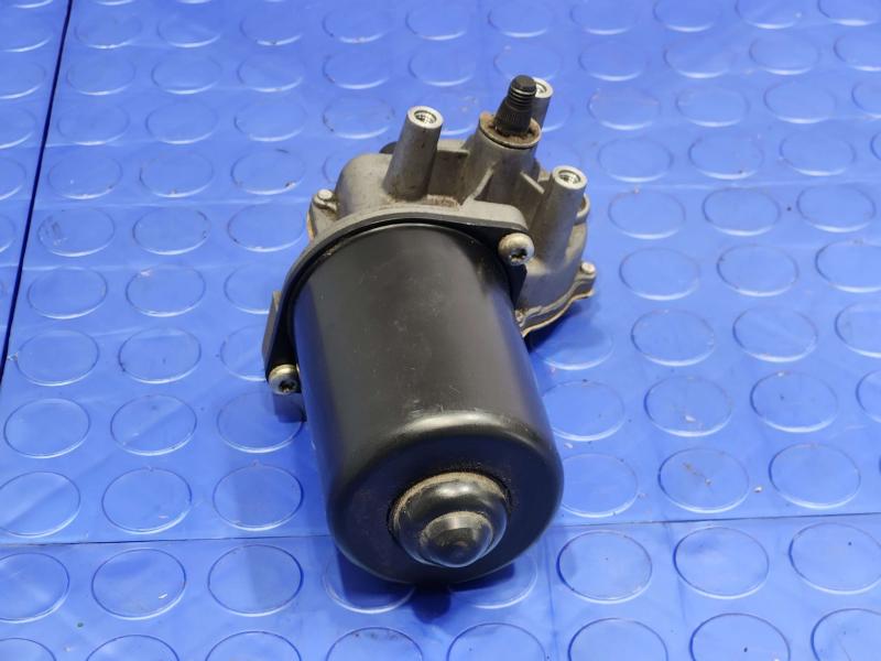 2005 Volkswagen Jetta Wiper Motor Front