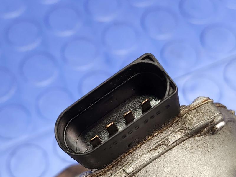 2005 Volkswagen Jetta Wiper Motor Front