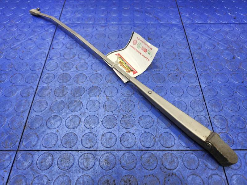 1976-1979 Cadillac Seville Windshield Wiper Arm Left Driver Side OEM