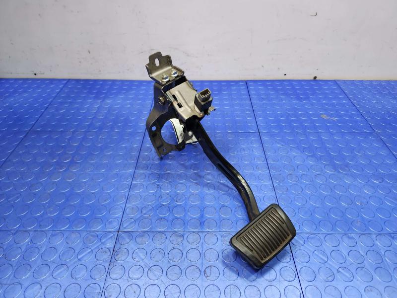 2015 Kia Optima Brake Pedal