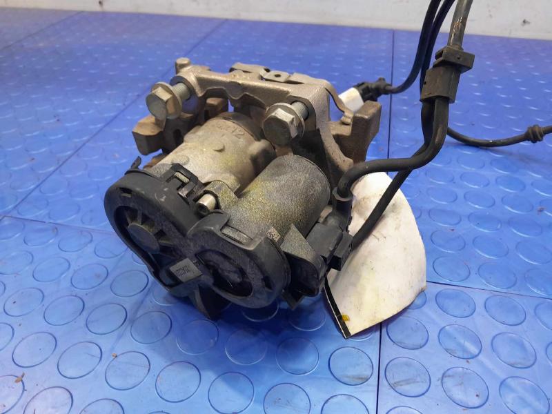 2017 Mercedes C-Class Caliper