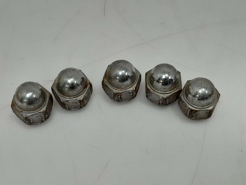 2005 Subaru Legacy Lug Nuts