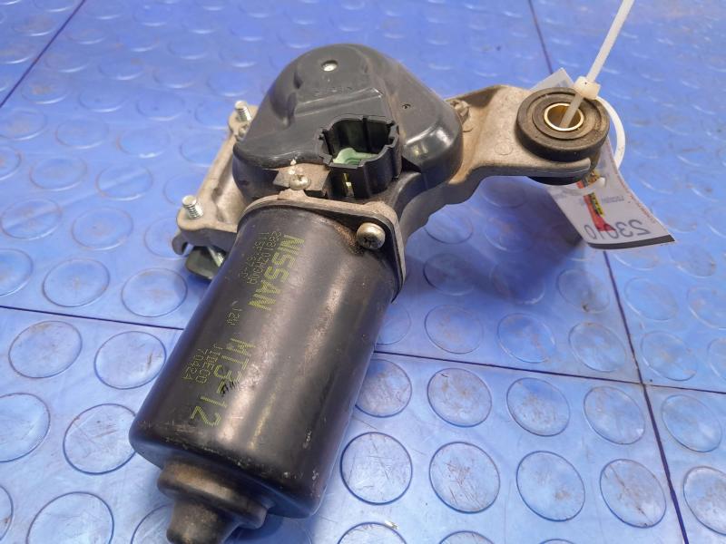 2008 Nissan Titan Wiper Motor Front