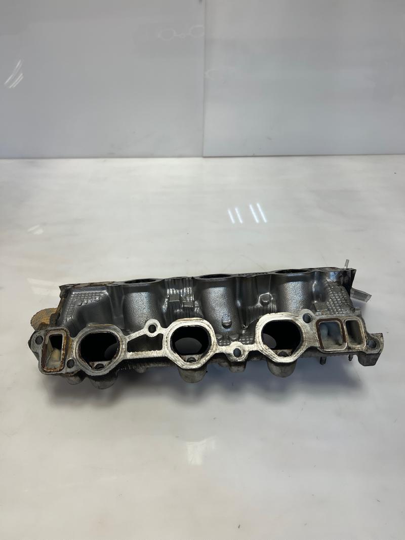 2002 Toyota 4Runner Intake Manifold
