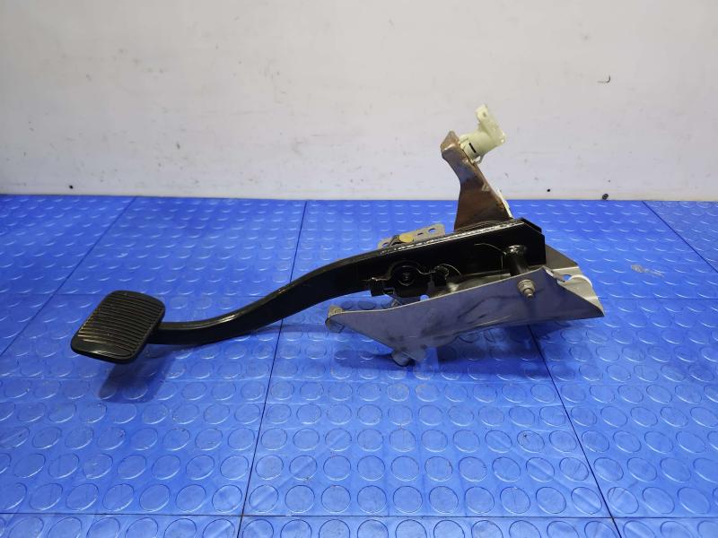 2018 Ford F-150 Brake Pedal