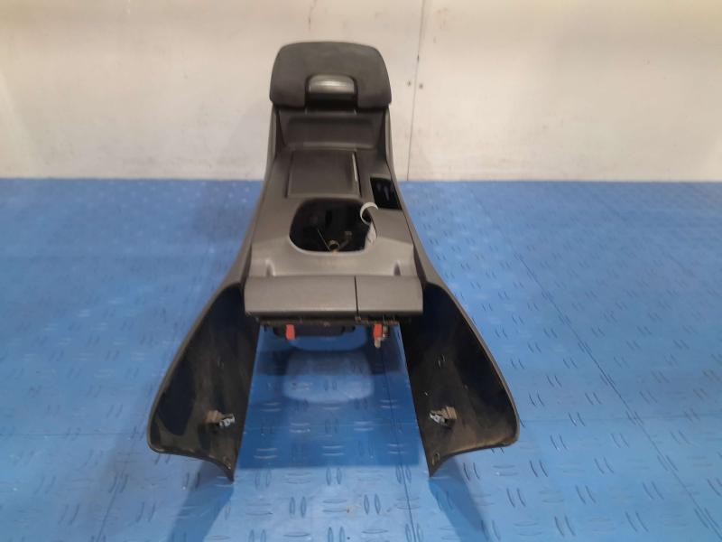 2011 Honda Accord Front Console