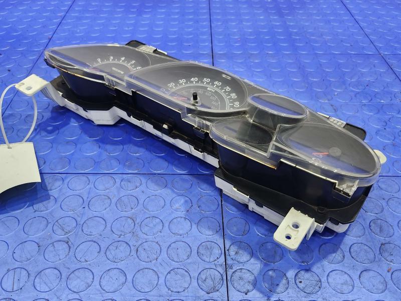 2007 Toyota Tundra 4.7L Instrument Panel Cluster Speedometer OEM 838000C470
