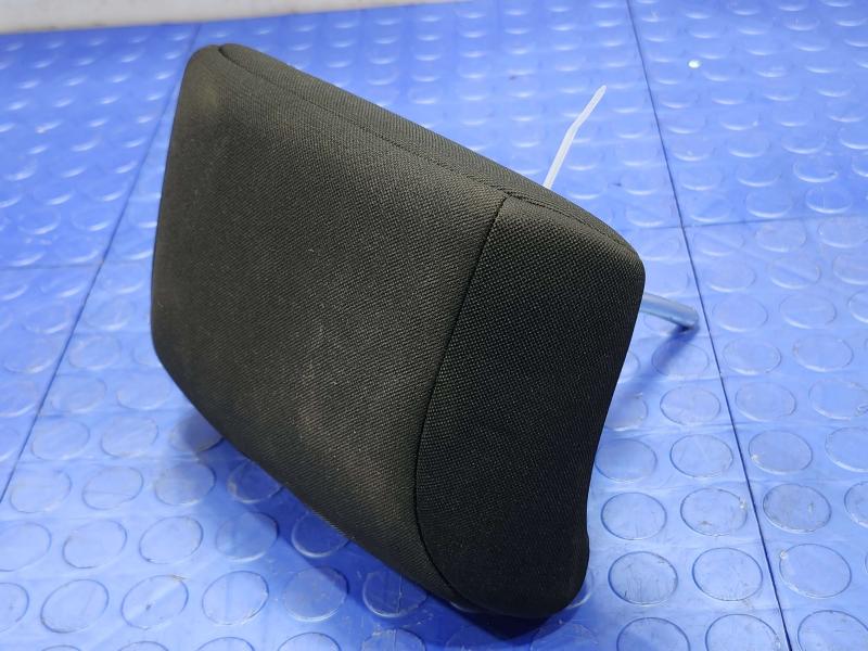2017 Subaru Impreza Headrest