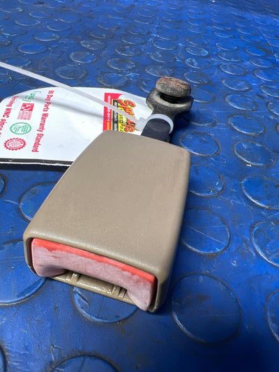 1997 - 1999 Jaguar XK8 Front Seat Belt Buckle RH Passenger Side Oatmeal OEM HJA7012DAAGD