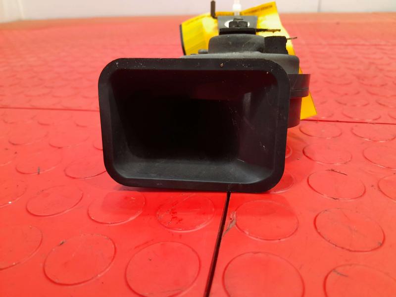 2011-2024 infiniti QX56 Qx80 Low Note Horn Assembly Genuine OEM 256201V80A