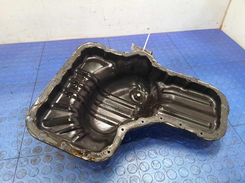 2004 Toyota Tundra Oil Pan