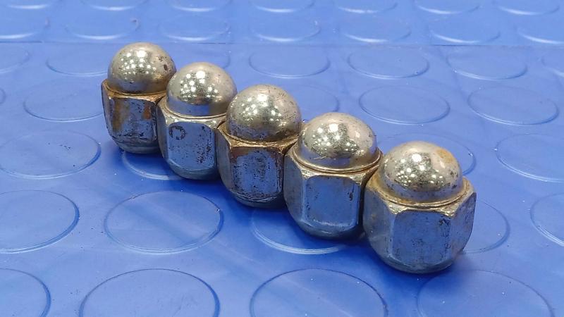 2011 Subaru Forester Lug Nuts