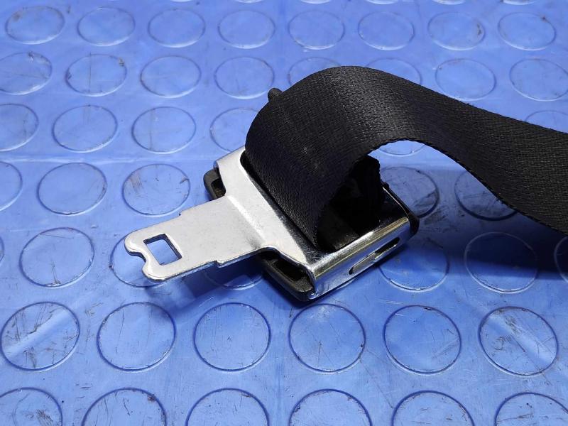 2014 Ram 1500 Front Seat Belt