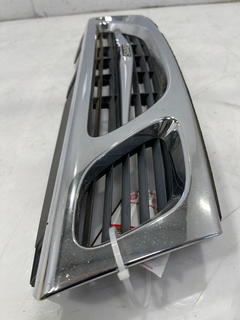 1999 - 2003 Saab 9-3 Upper Radiator Grille Assembly w/ Emblem OEM 4677894