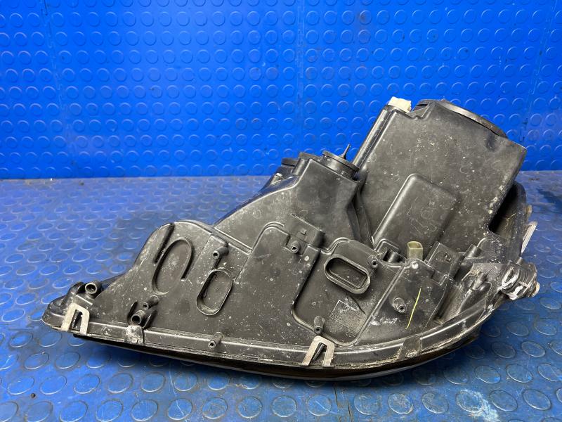 2008 Mercedes ML-Class Headlamp Assembly