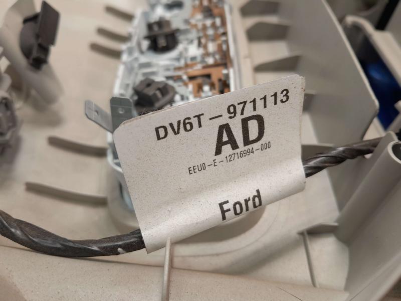 2014 Ford Transit Connect Front Console