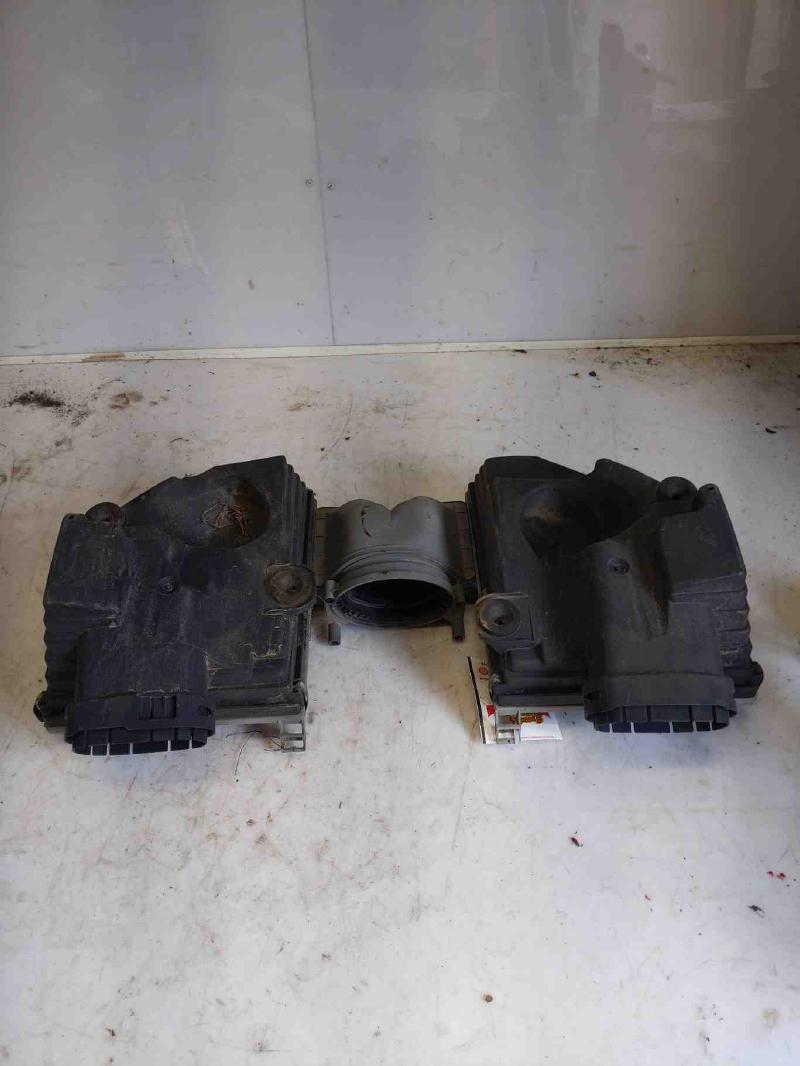 2008 BMW X5 Air Cleaner