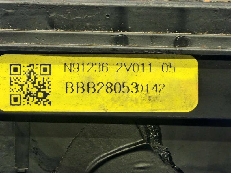 2012-2014 Hyundai Veloster Engine Fuse Box Relay Junction Box OEM 912362V625