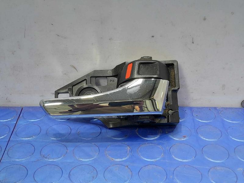 2014 Toyota RAV4 Inside Door Handle