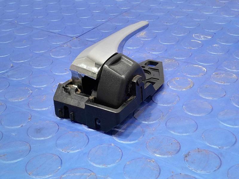2014 Toyota RAV4 Inside Door Handle