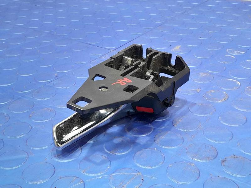 2014 Toyota RAV4 Inside Door Handle