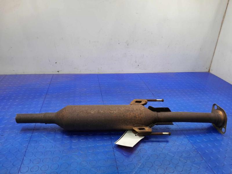 2014 Nissan Versa Muffler
