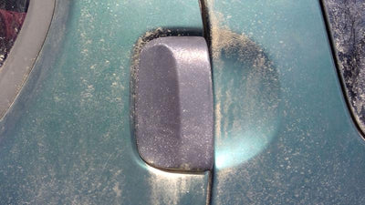 2001 Nissan Xterra Outside Door Handle