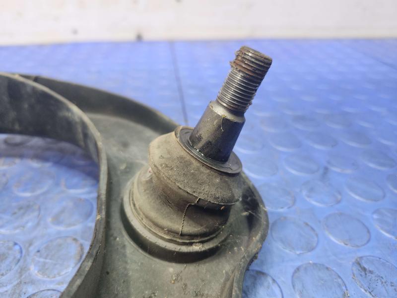 2014 Dodge Durango Upper Control Arm Front