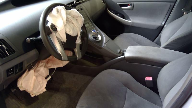 2010 Toyota Prius Front Door Latch