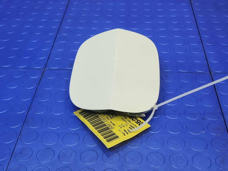 2014 Acura RLX Fuel Tank Door