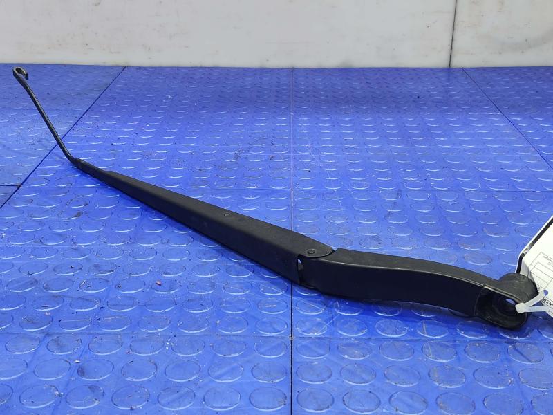 2017 Chevrolet Malibu Wiper Arm