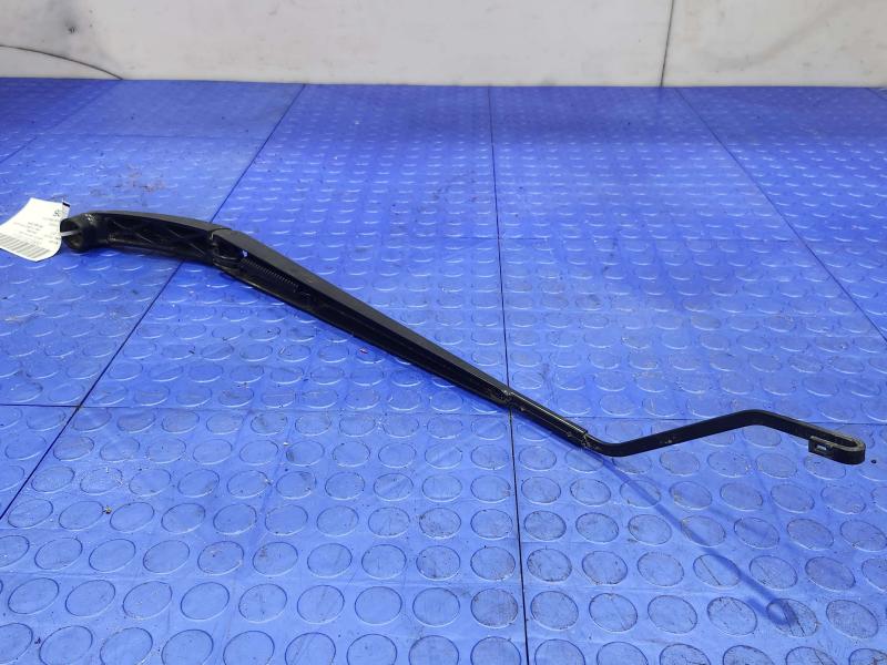 2017 Chevrolet Malibu Wiper Arm
