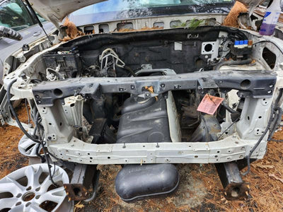 2011 Infiniti QX56 Radiator Support