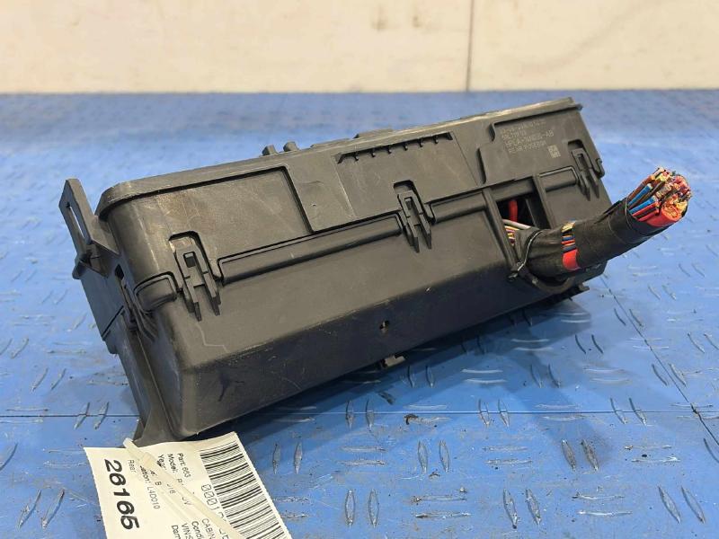 2016 Land Rover Range Rov Cabin Fuse Box