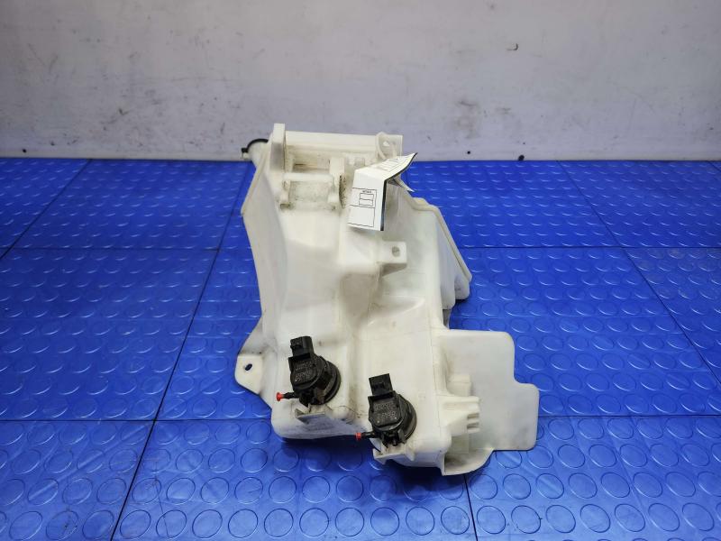 2015 Toyota Prius Washer Bottle