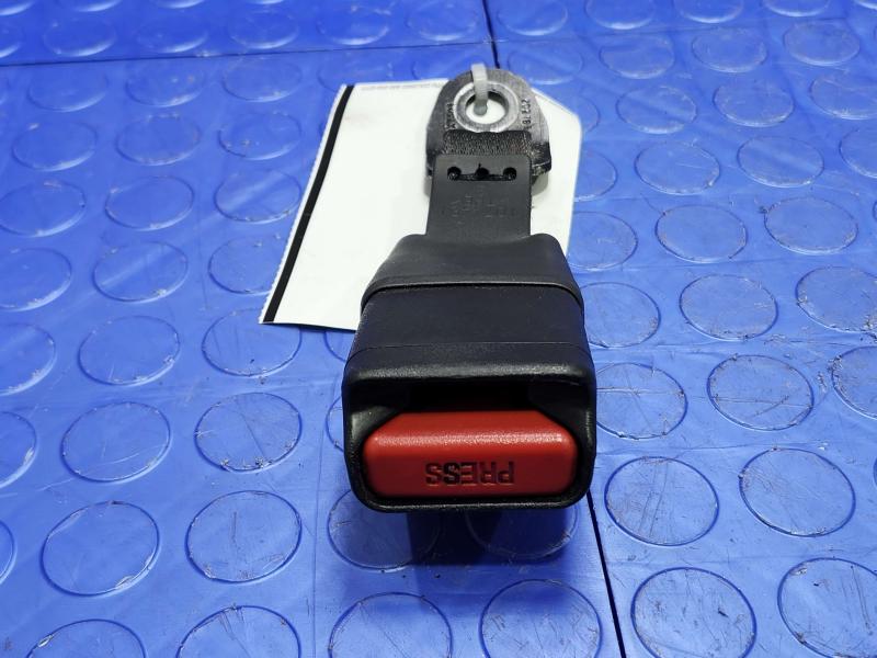 2017-2023 Subaru Impreza Rear Seat Belt Buckle Right Passenger Side Black OEM ,RH