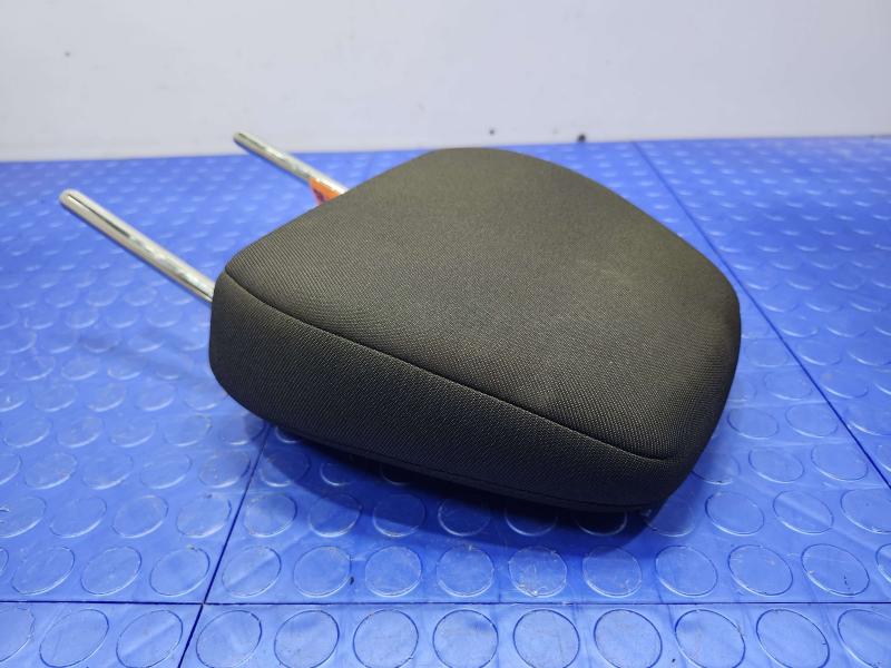 2019 Honda HR-V Headrest